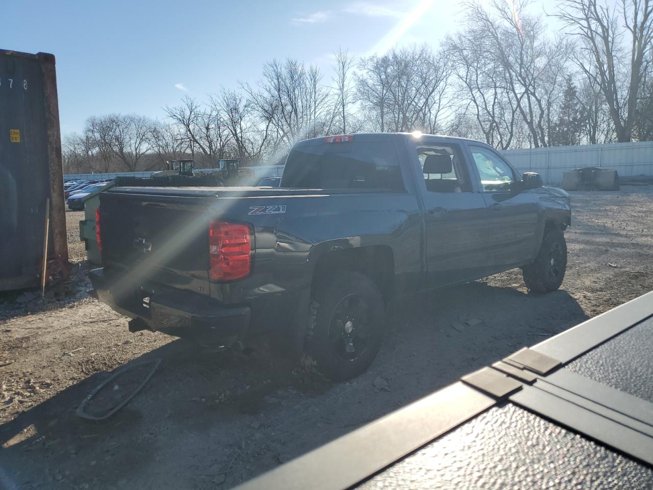 2017 Chevrolet Silverado VIN 3GCUKREC2HG279770 Copart auction photo, front end damage thumbnail 3