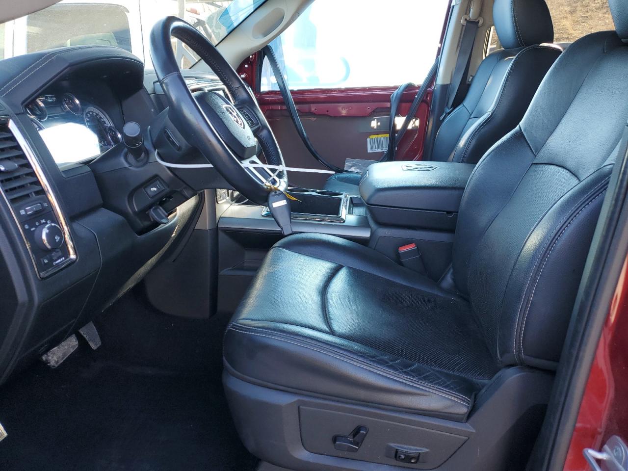 2015 RAM 1500 VIN 1C6RR7HT1FS527036 Copart auction photo, front end / side damage thumbnail 7