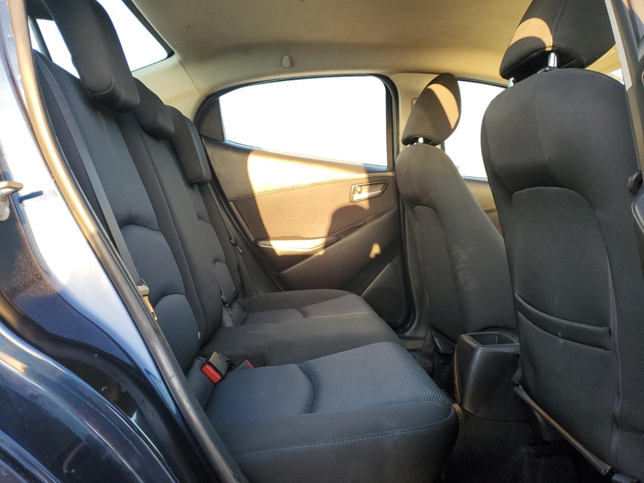 2017 Toyota Yaris VIN 3MYDLBYV8HY196213 Copart auction photo, front end / minor dent/scratches damage thumbnail 10