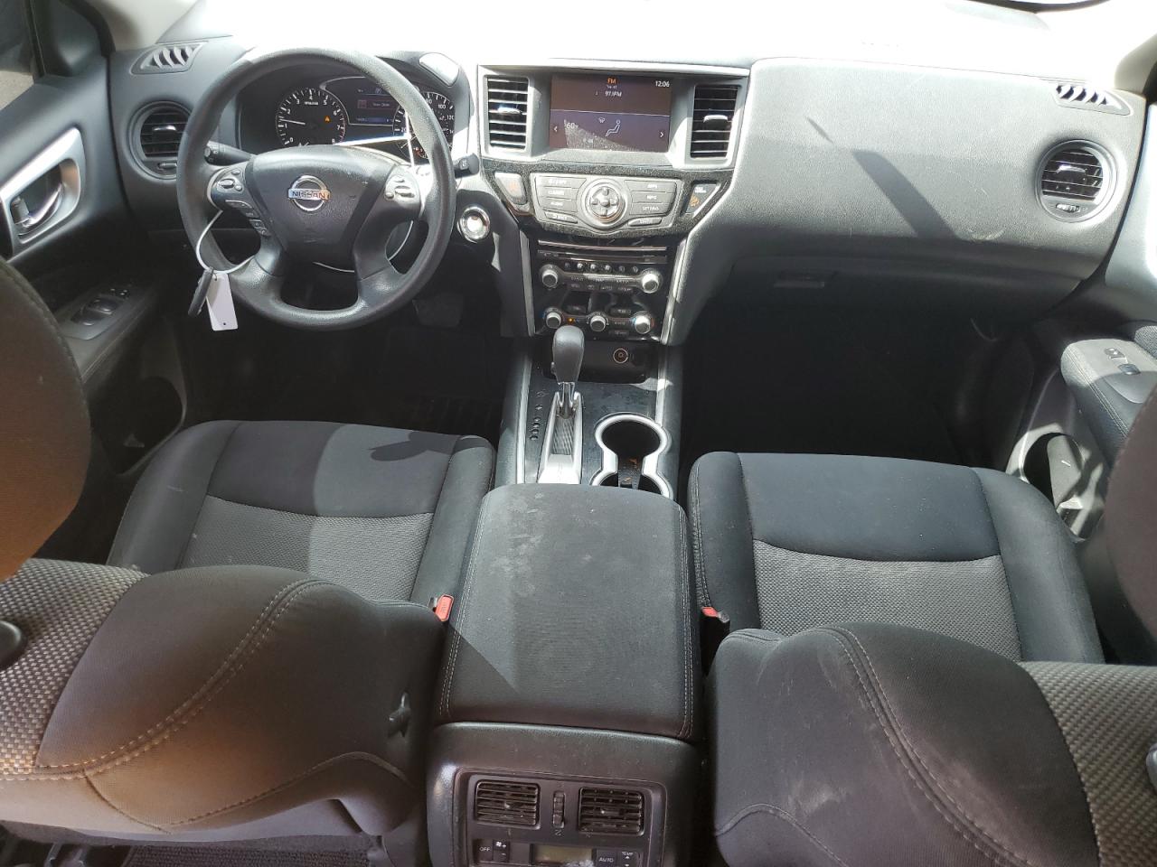 2017 Nissan Pathfinder VIN 5N1DR2MN0HC906129 Copart auction photo, rear end / minor dent/scratches damage thumbnail 8