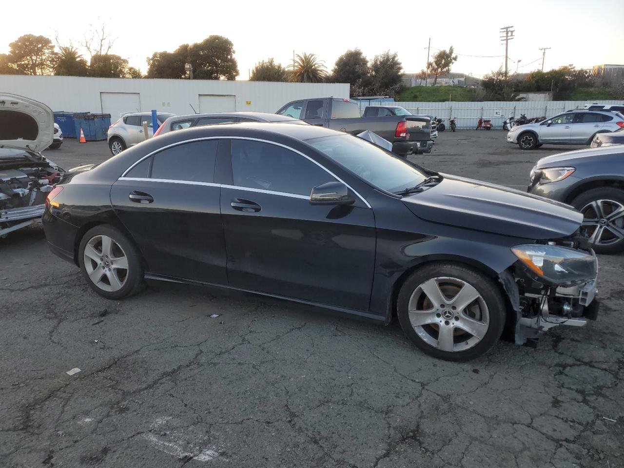 2018 Mercedes-Benz CLA-klasse VIN WDDSJ4EB0JN594185 Copart auction photo, front end damage thumbnail 4