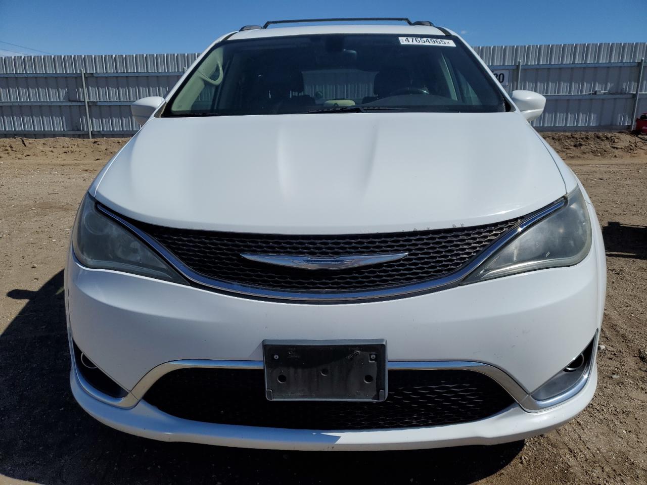 2017 Chrysler Pacifica VIN 2C4RC1BG6HR627317 Copart auction photo, mechanical damage thumbnail 5