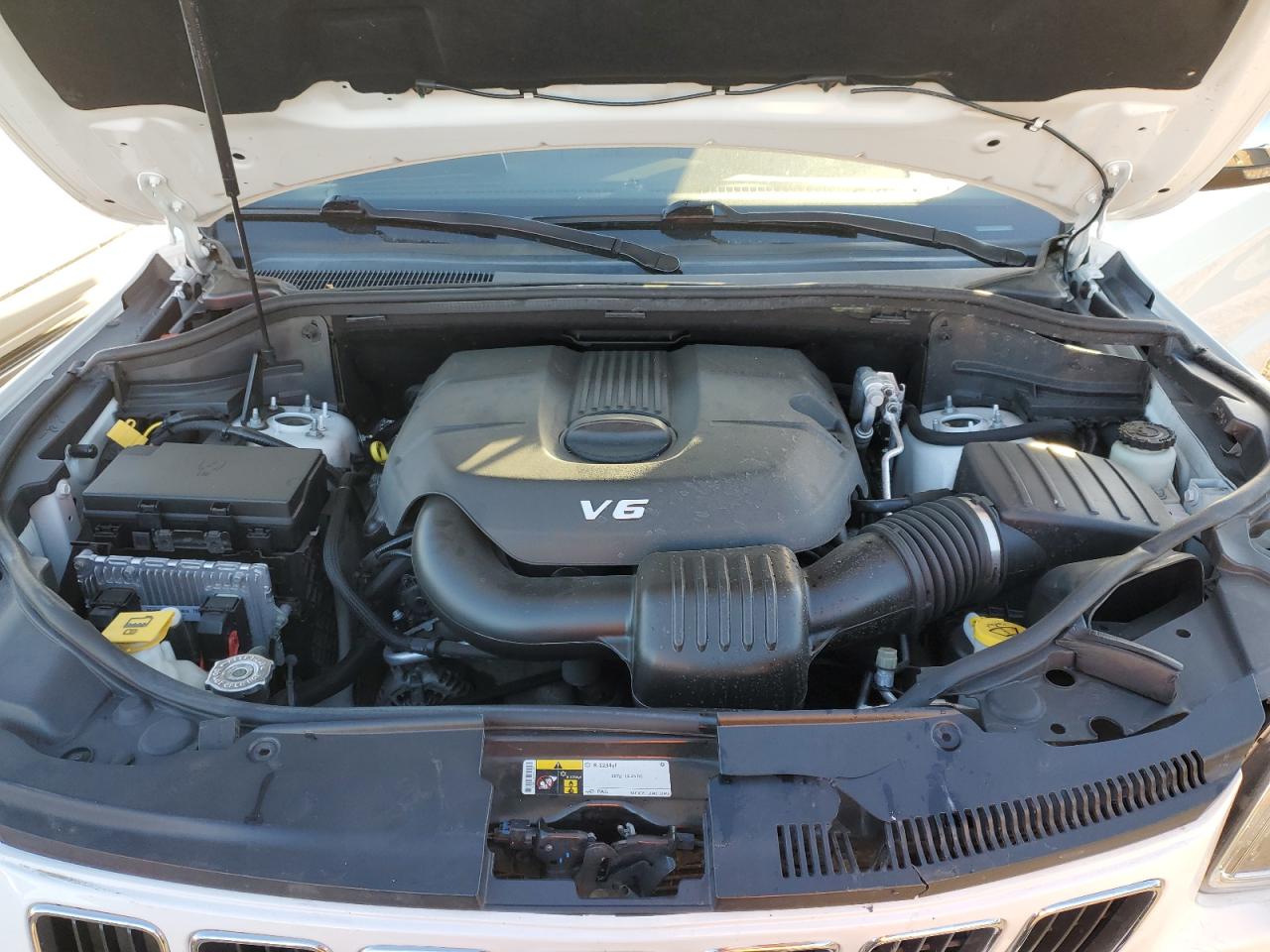 2015 Jeep Grand Cherokee VIN 1C4RJFBG7FC243460 Copart auction photo, front end / side damage thumbnail 14