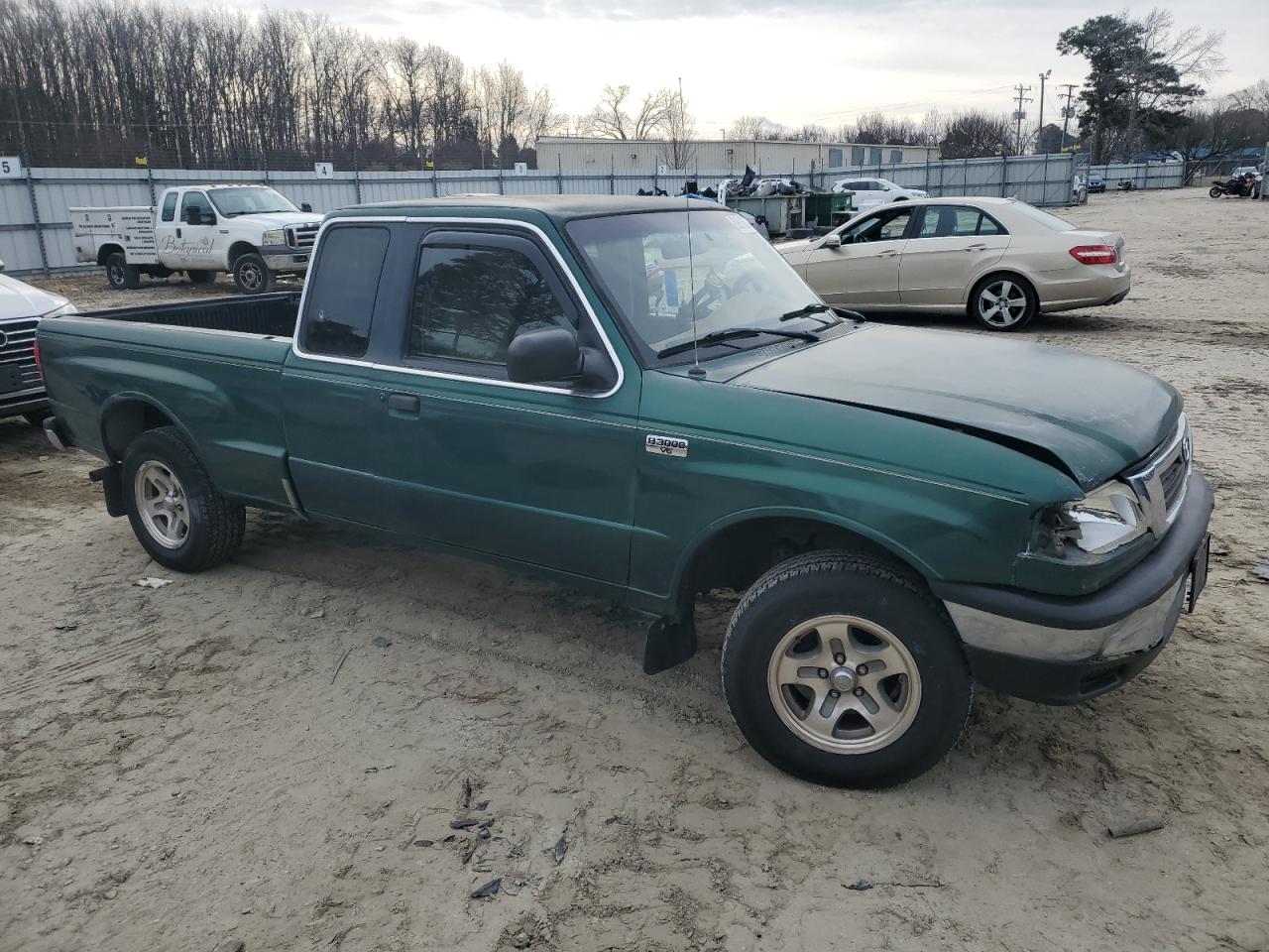 1999 Mazda B-series VIN 4F4YR16V4XTM07868 Copart auction photo, front end / minor dent/scratches damage thumbnail 4