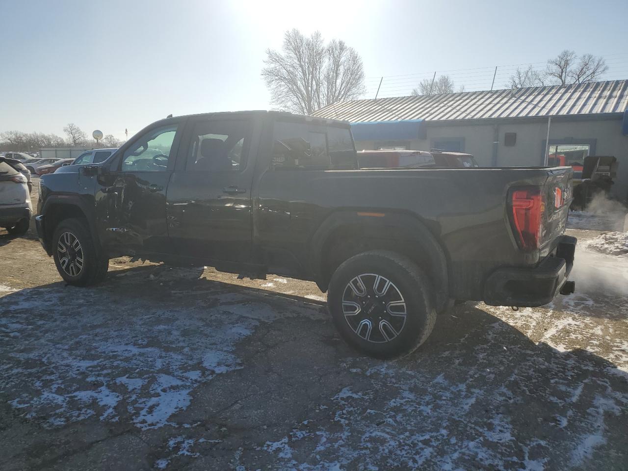2022 GMC Sierra VIN 1GT49PEYXNF269917 Copart auction photo, all over / side damage thumbnail 2