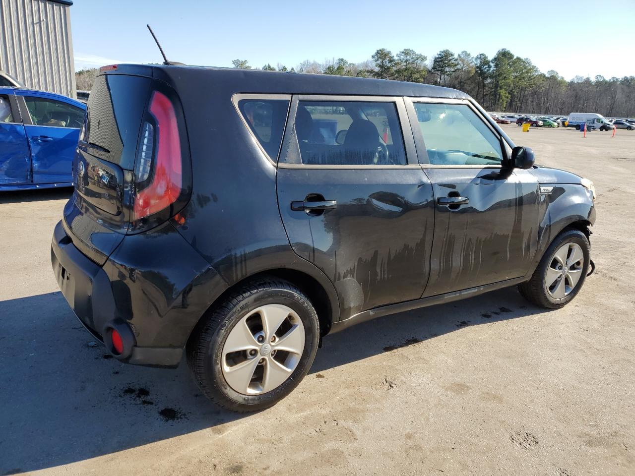 2015 KIA Soul VIN KNDJN2A24F7754844 Copart auction photo, front end damage thumbnail 3