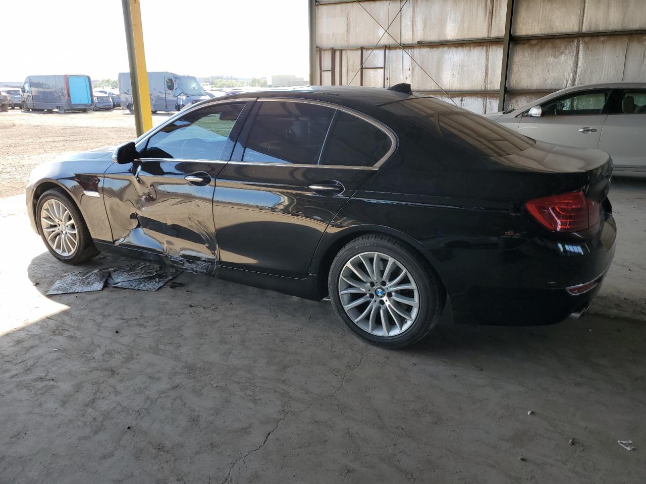 2015 BMW 5er VIN WBA5A5C54FD515427 Copart auction photo, side damage thumbnail 2