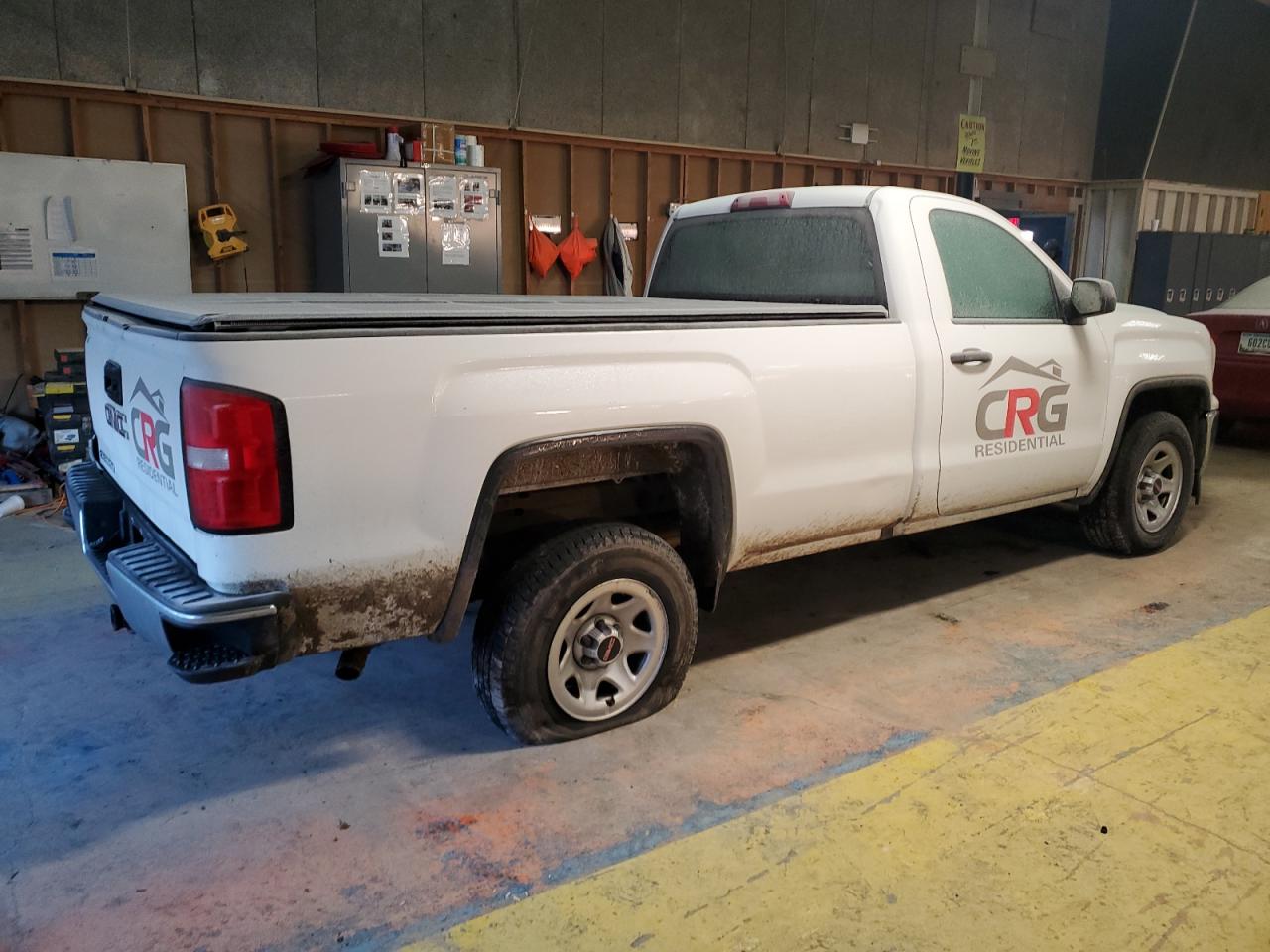 2018 GMC Sierra VIN 1GTN1LEC6JZ904553 Copart auction photo, front end / minor dent/scratches damage thumbnail 3