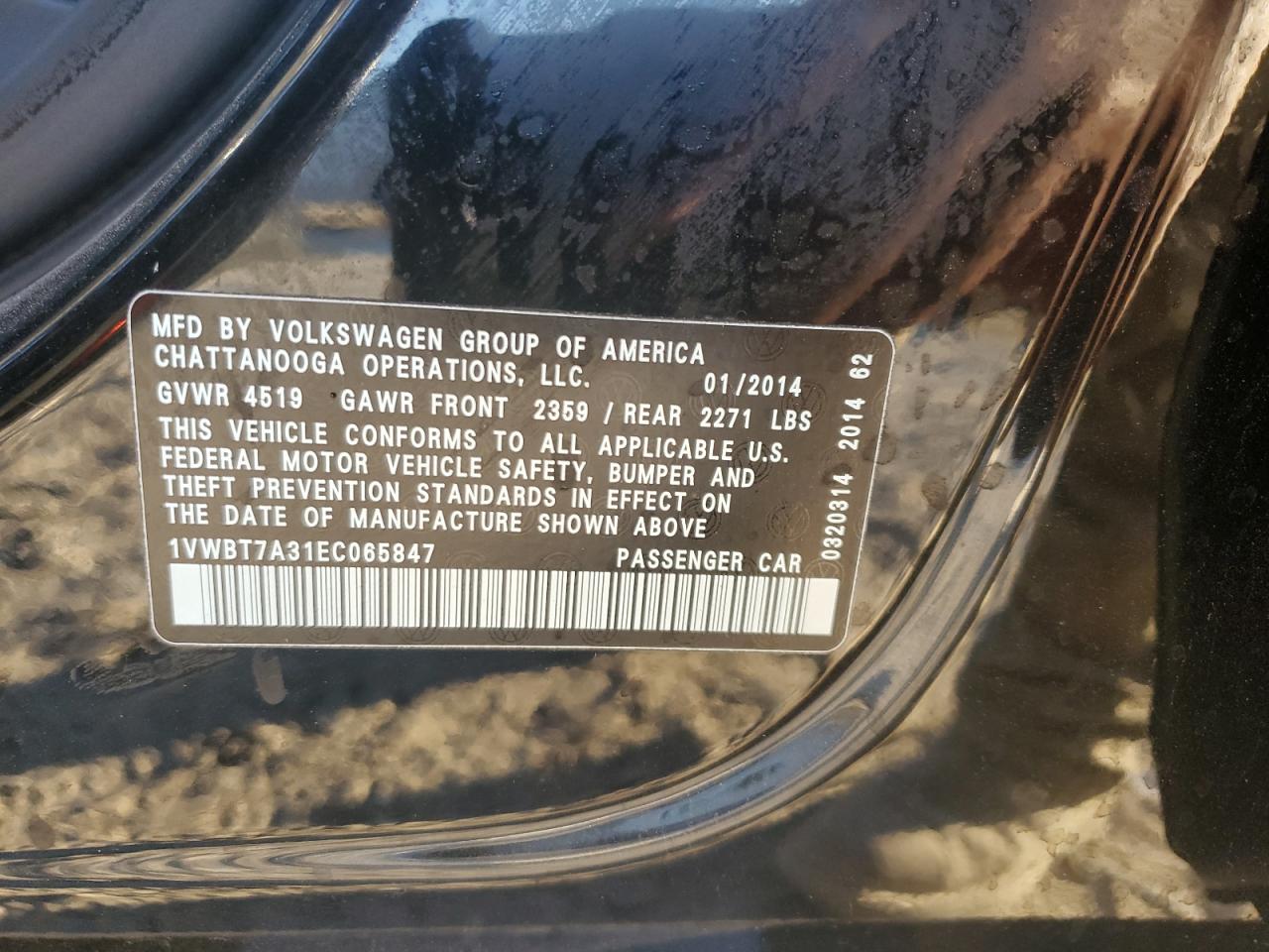 2014 Volkswagen Passat VIN 1VWBT7A31EC065847 Copart auction photo, all over / front end damage thumbnail 12