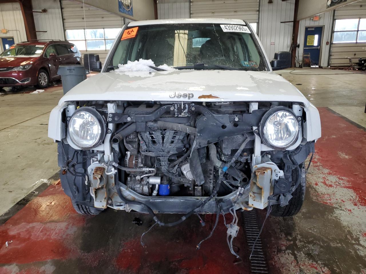 2017 Jeep Liberty (Patriot) VIN 1C4NJRBB0HD173270 Copart auction photo, front end damage thumbnail 5