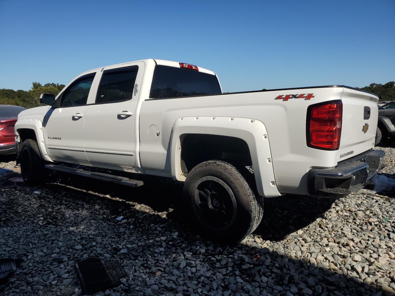 2015 Chevrolet Silverado VIN 3GCUKREC0FG147877 Copart auction photo, side damage thumbnail 2