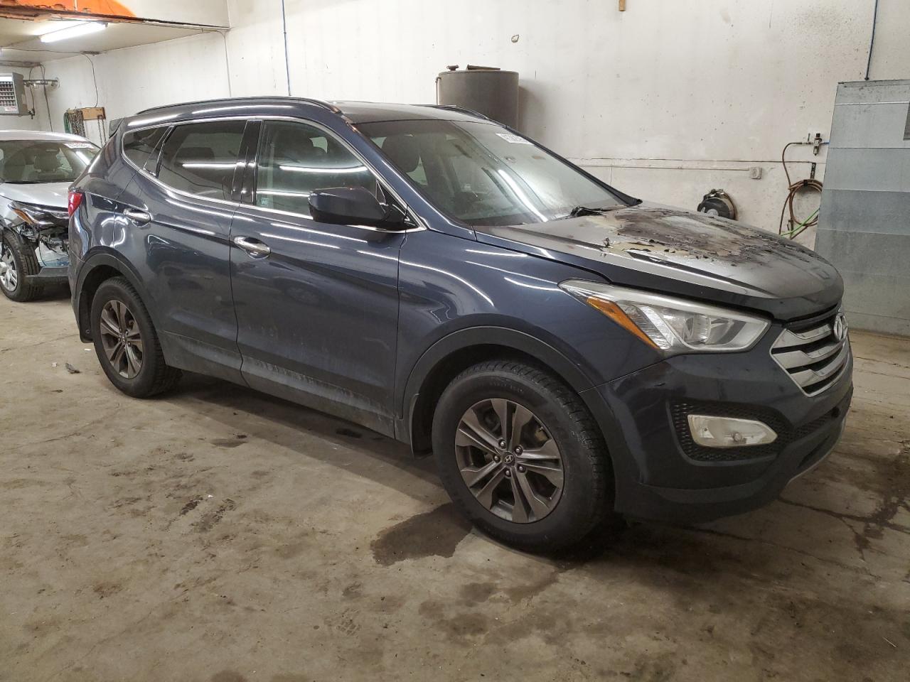 2013 Hyundai Santa Fe VIN 5XYZUDLB5DG045127 Copart auction photo, burn - engine damage thumbnail 4
