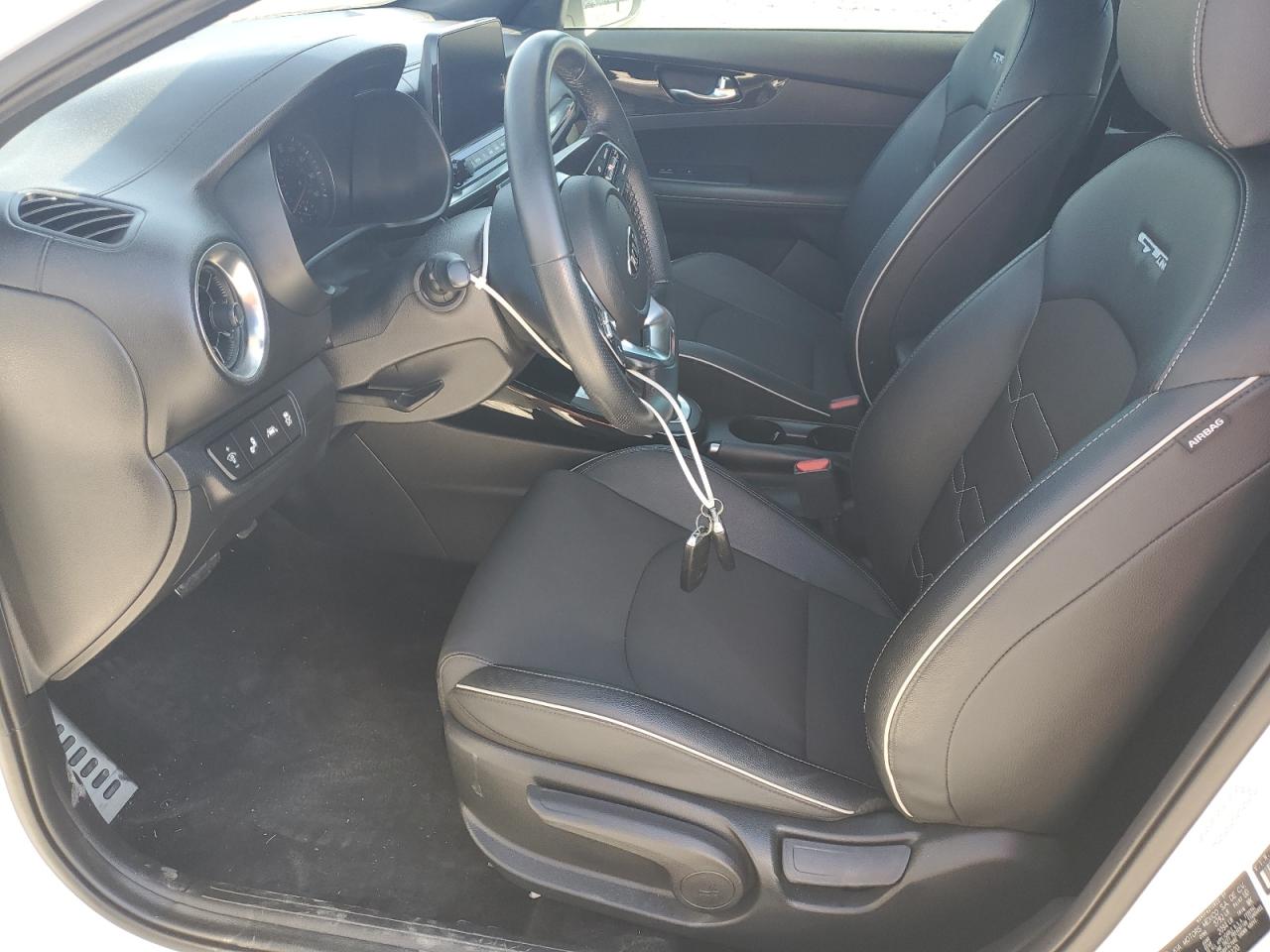 2021 KIA Forte VIN 3KPF34AD5ME358220 Copart auction photo, front end damage thumbnail 7