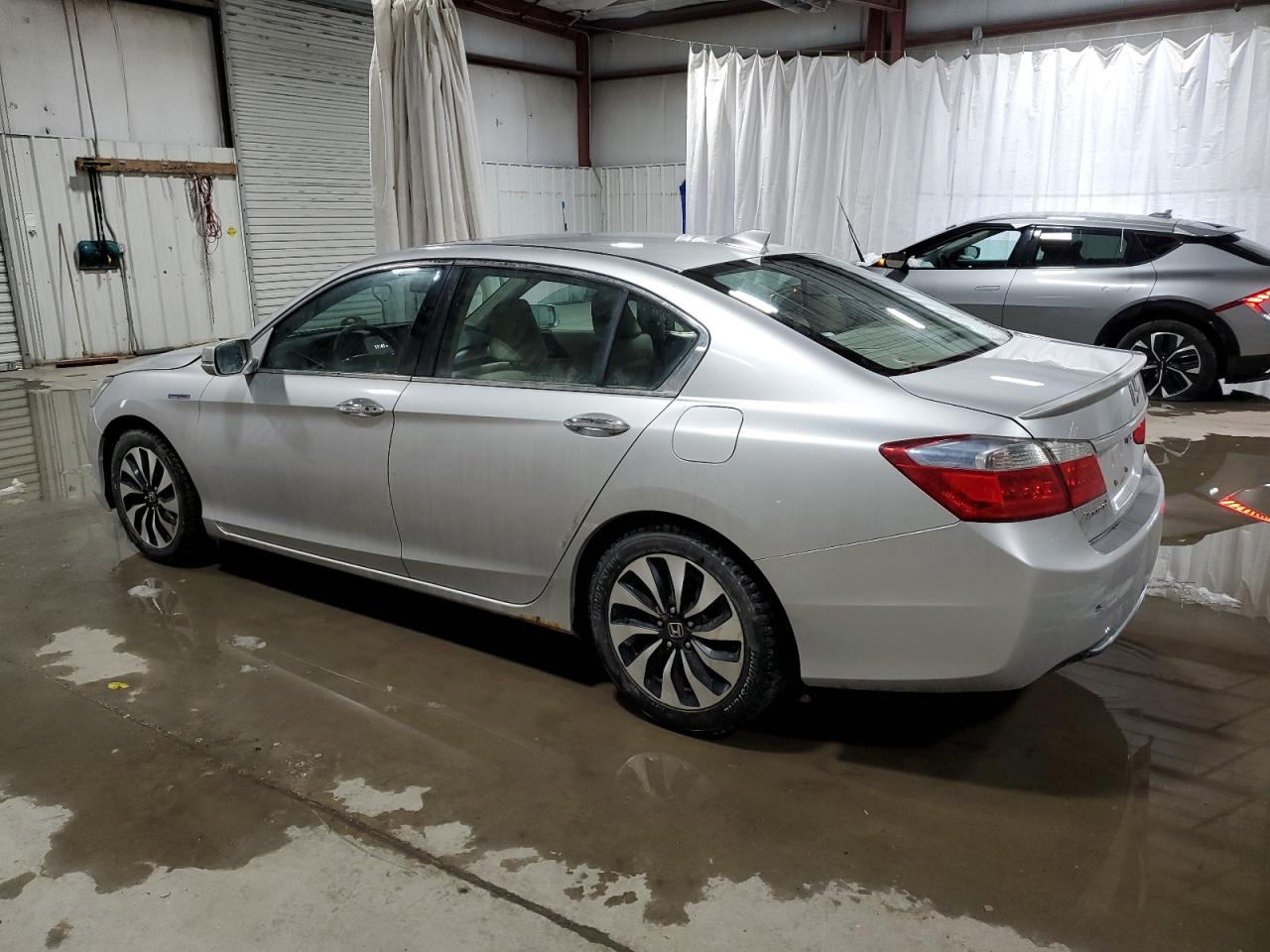 2014 Honda Accord VIN 1HGCR6F51EA009155 Copart auction photo, front end damage thumbnail 2