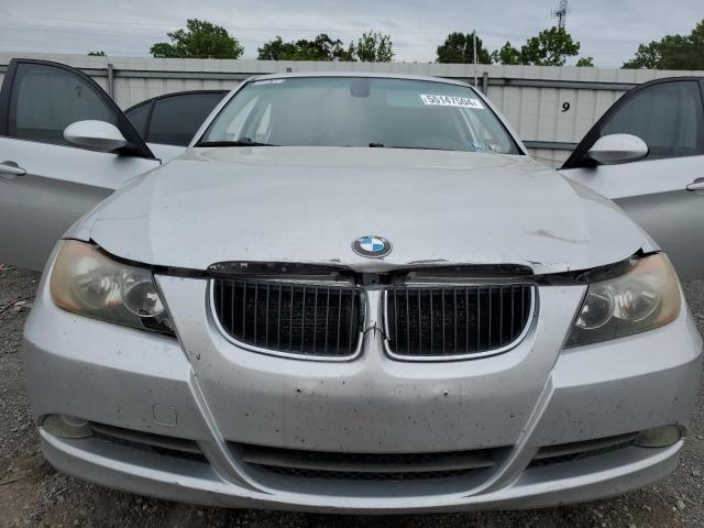 2006 BMW 3er VIN WBAVB13536KR57701 Copart auction photo, front end / minor dent/scratches damage thumbnail 11