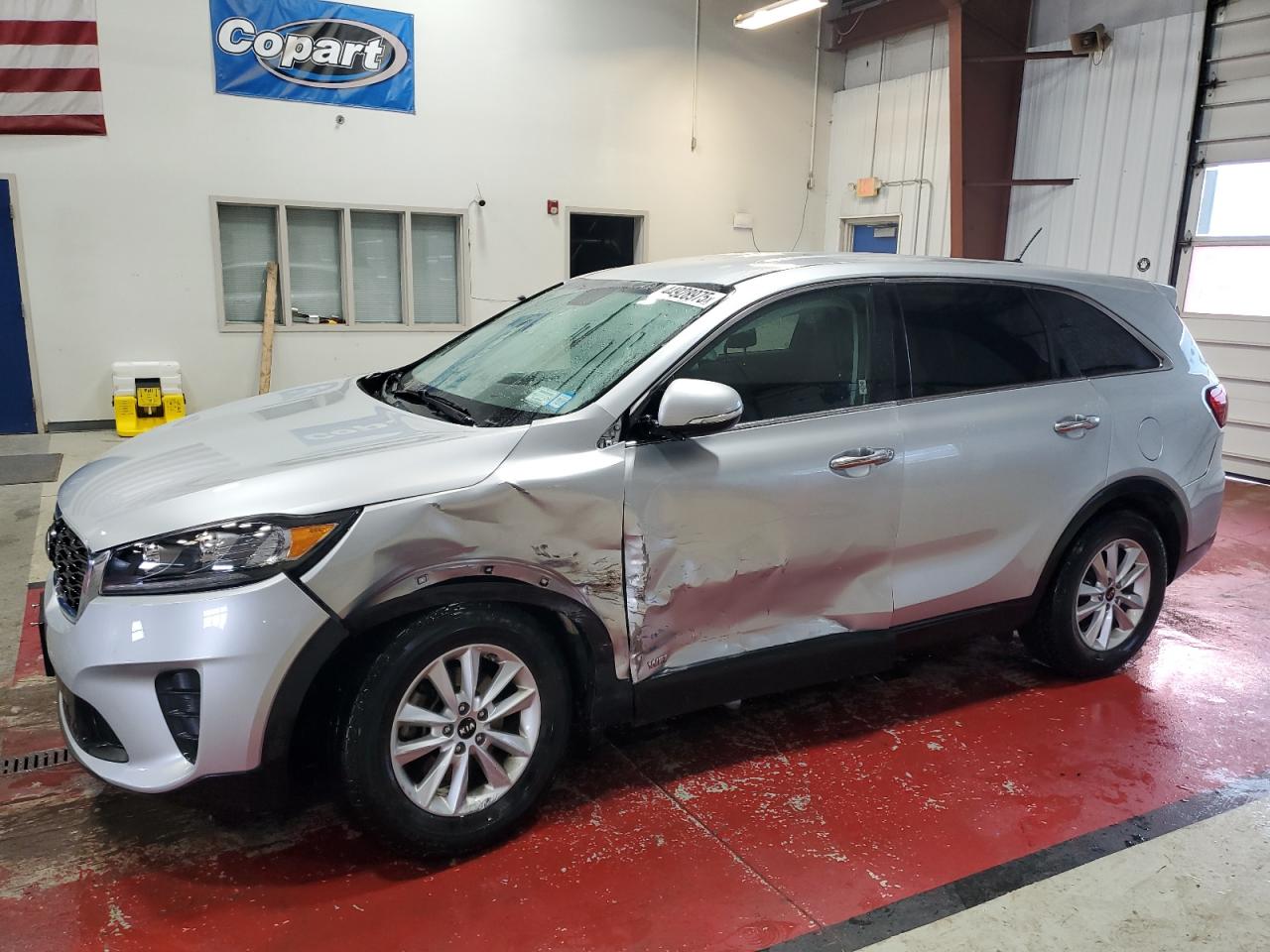 2019 KIA Sorento VIN 5XYPGDA30KG570104