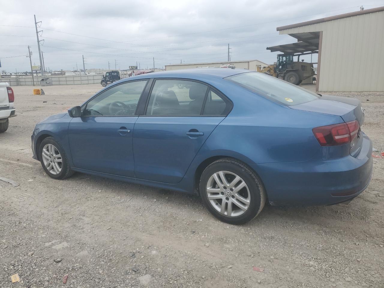 2018 Volkswagen Jetta VIN 3VW2B7AJXJM214055 Copart auction photo, hail damage thumbnail 2