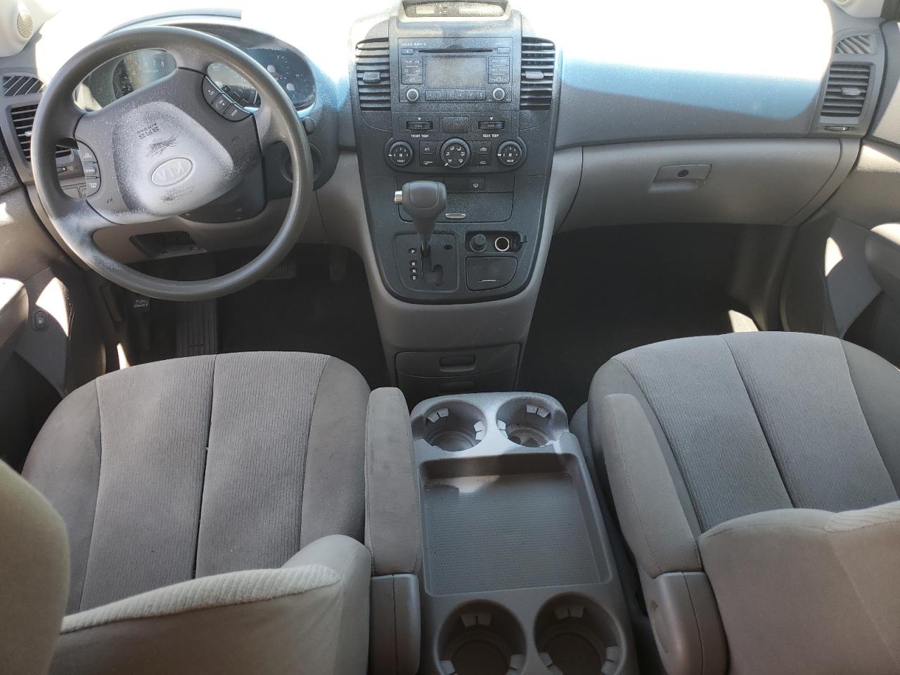 2012 KIA Sedona VIN KNDMG4C76C6427410 Copart auction photo, vandalism / rear end damage thumbnail 8
