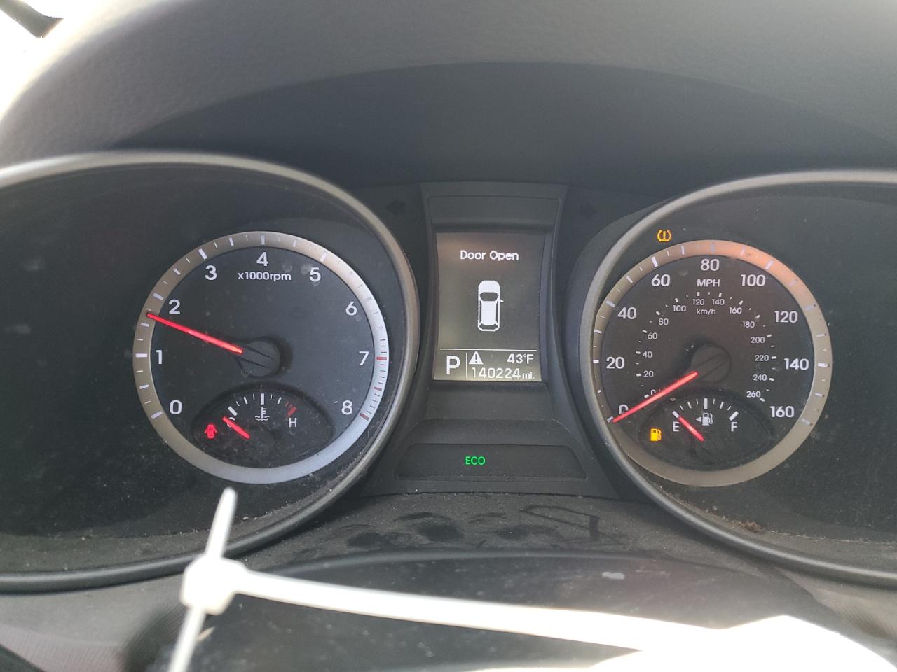2015 Hyundai Santa Fe VIN 5XYZT3LB3FG254155 Copart auction photo, vandalism damage thumbnail 9