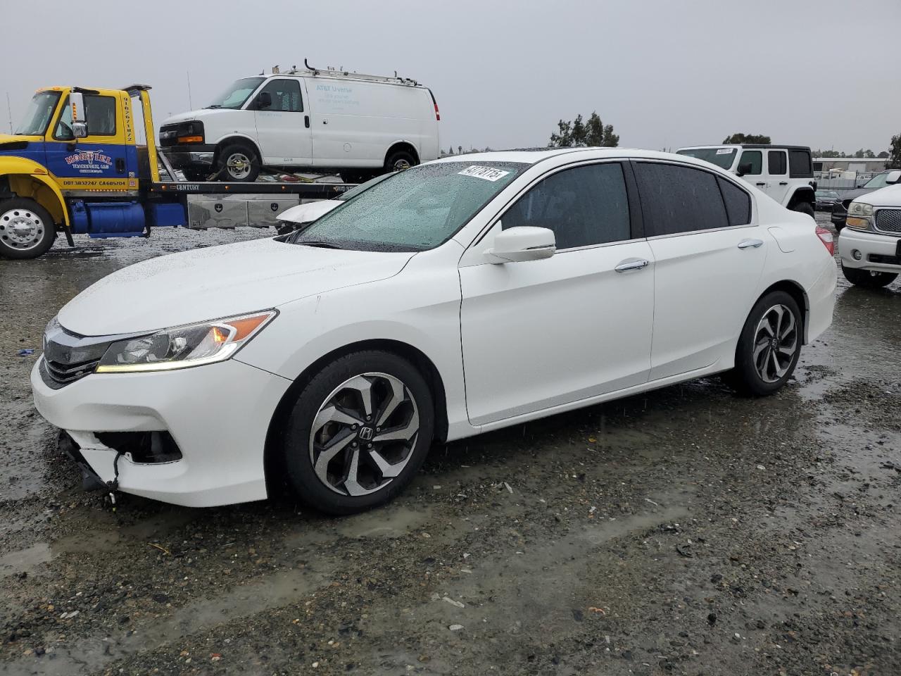 2016 Honda Accord VIN 1HGCR3F89GA000506