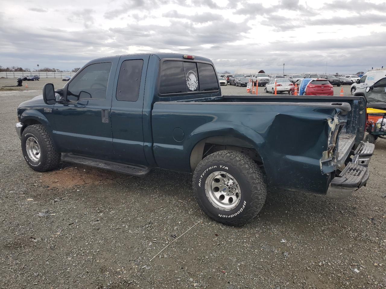 1999 Ford F250 VIN 1FTNX20L3XEB76271 Copart auction photo, rear end / side damage thumbnail 2