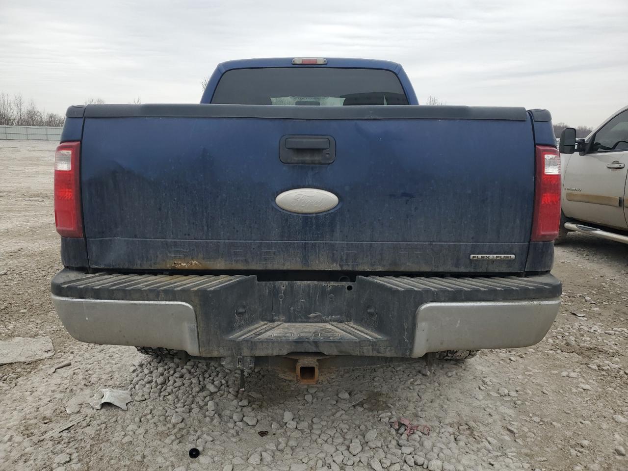 2012 Ford F250 VIN 1FT7X2B6XCEA05091 Copart auction photo, burn / minor dent/scratches damage thumbnail 6