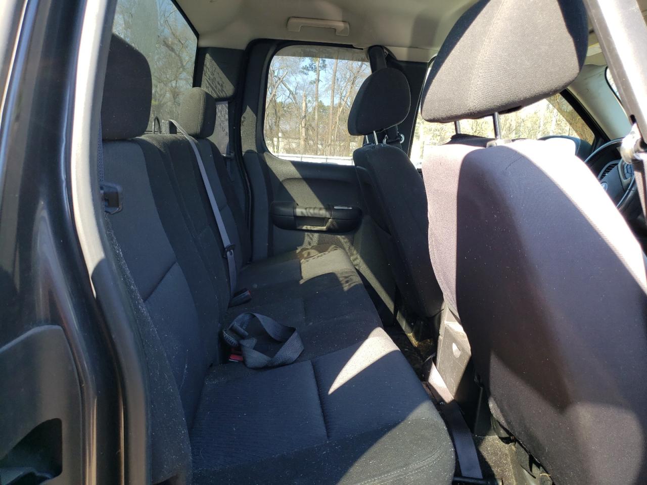 2011 Chevrolet Silverado VIN 1GCRCSEA1BZ217437 Copart auction photo, front end / rear end damage thumbnail 10