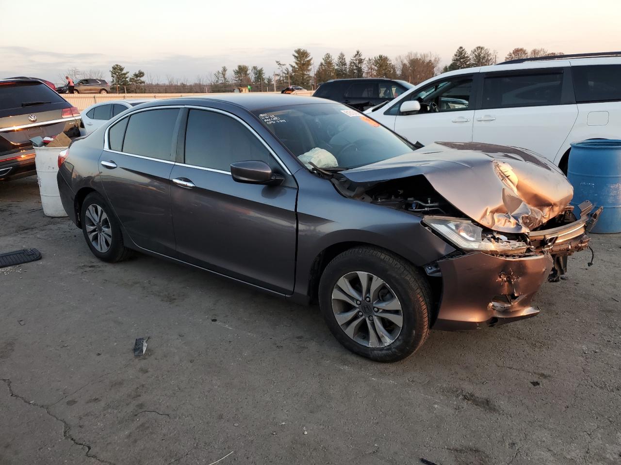 2014 Honda Accord VIN 1HGCR2F38EA012173 Copart auction photo, front end / side damage thumbnail 4