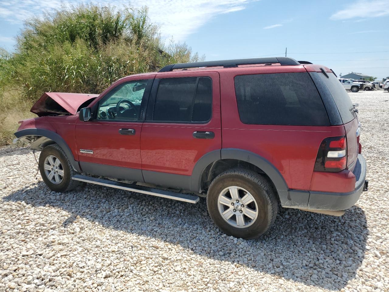 2006 Ford Explorer VIN 1FMEU63E66UA37877 Copart auction photo, front end damage thumbnail 2