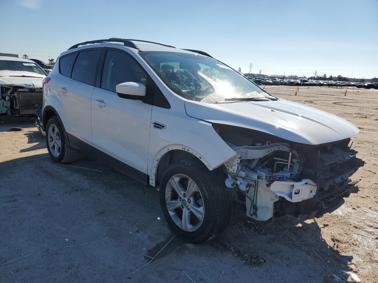 2013 Ford Escape VIN 1FMCU0G9XDUA72257 Copart auction photo, front end / minor dent/scratches damage thumbnail 4