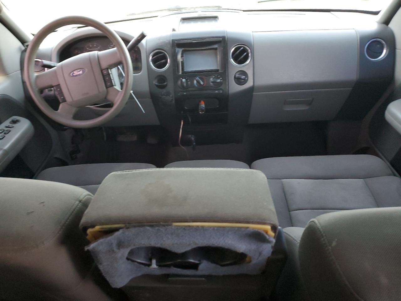 2005 Ford F-150 VIN 1FTPW12545KF02405 Copart auction photo, rear end / minor dent/scratches damage thumbnail 8