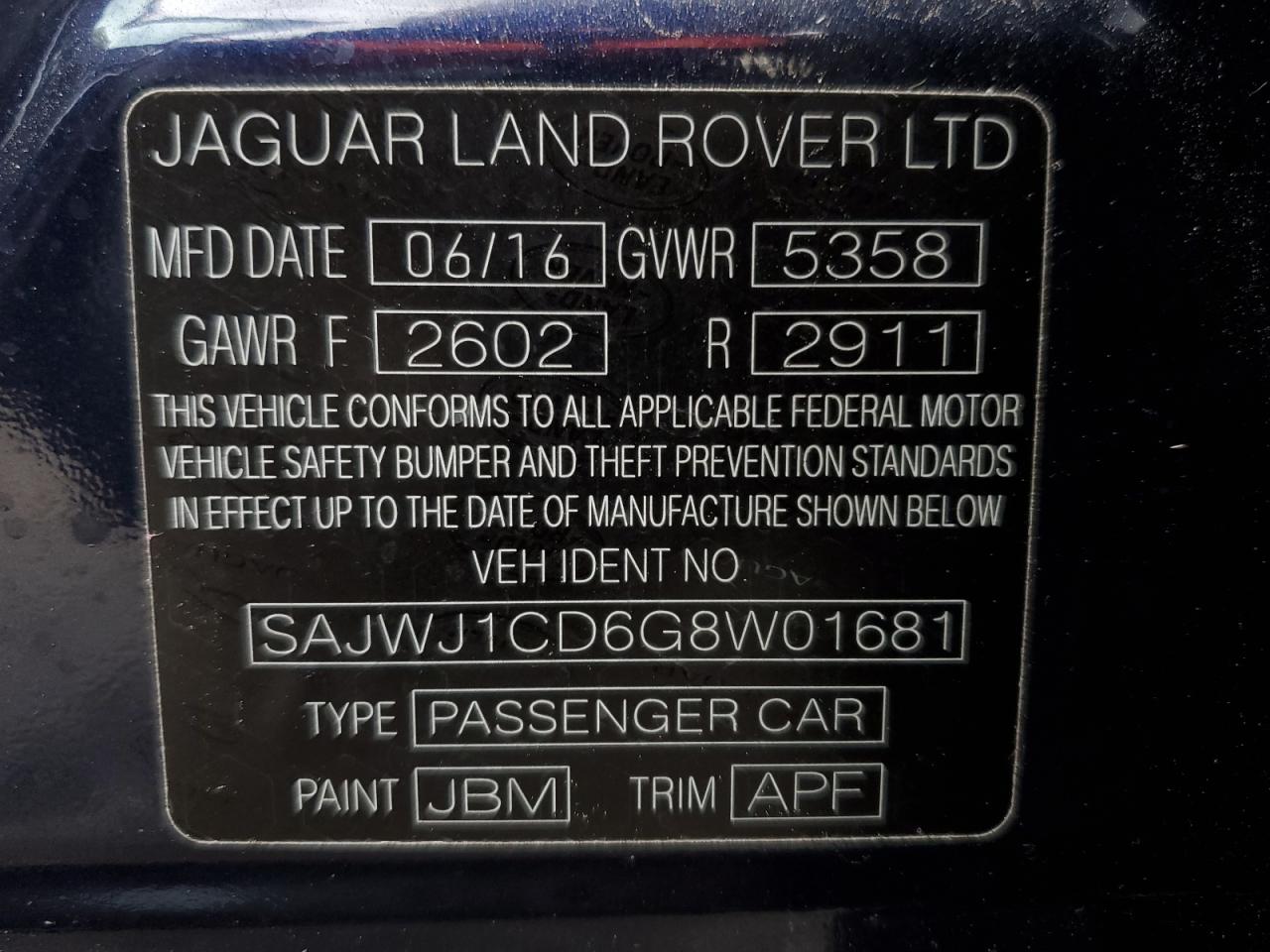 2016 Jaguar XJ VIN SAJWJ1CD6G8W01681 Copart auction photo, rear end / minor dent/scratches damage thumbnail 12