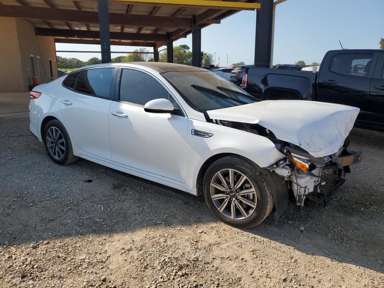 2020 KIA Optima VIN 5XXGU4L17LG430013 Copart auction photo, front end damage thumbnail 4