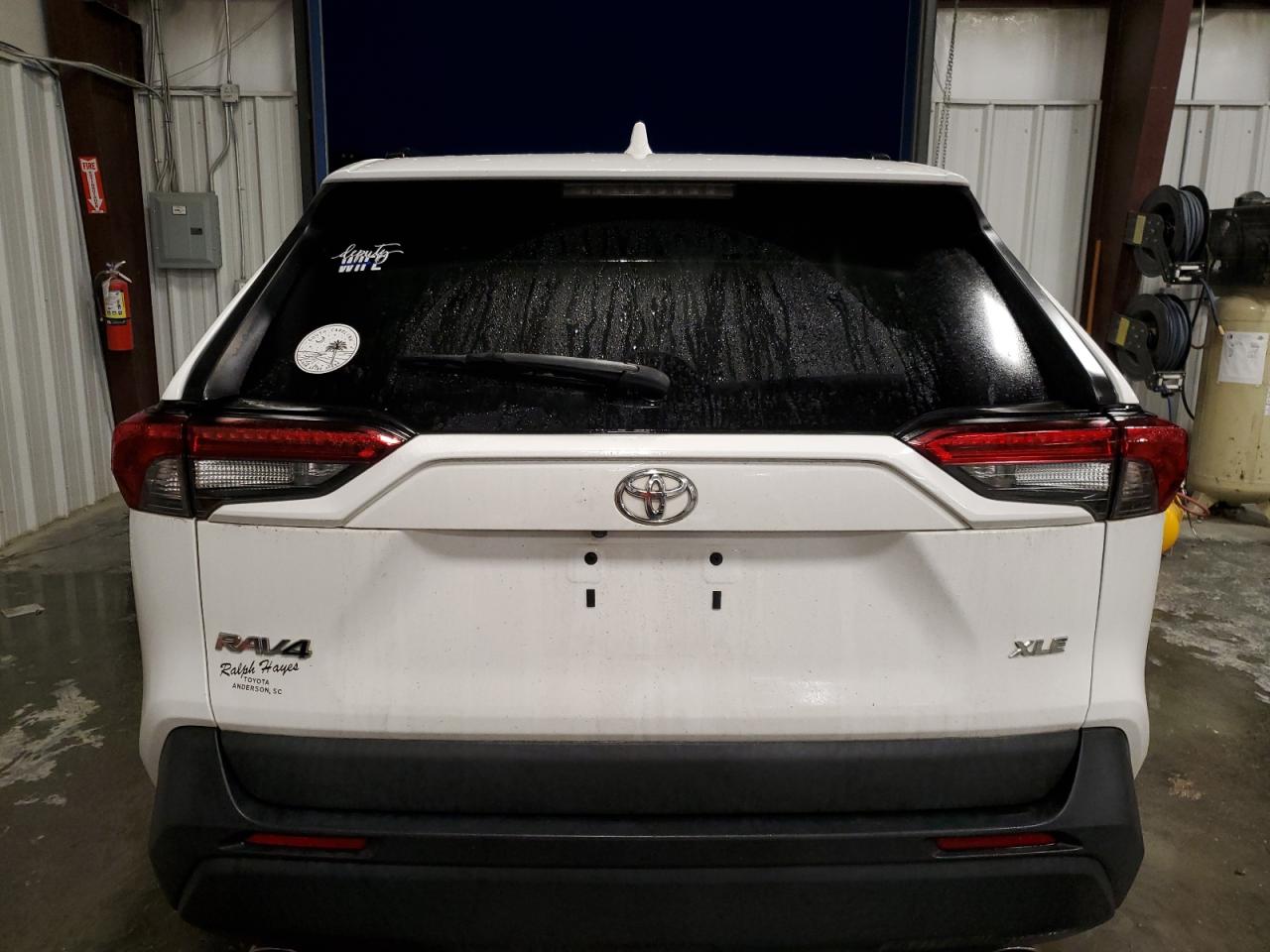 2020 Toyota RAV 4 VIN 2T3W1RFV3LC061276 Copart auction photo, front end damage thumbnail 6