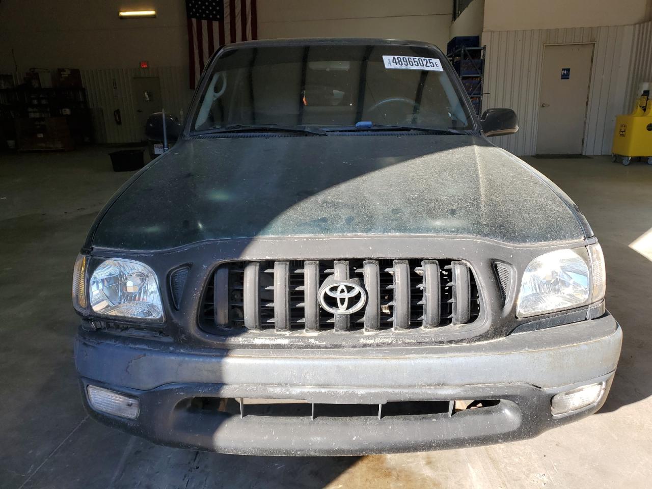 2001 Toyota Tacoma VIN 5TENL42N01Z785554 Copart auction photo, side / minor dent/scratches damage thumbnail 5