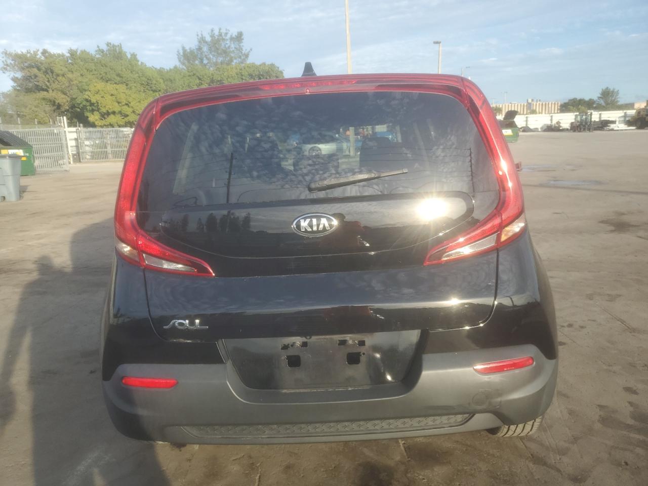 2021 KIA Soul VIN KNDJ23AU6M7774719 Copart auction photo, all over damage thumbnail 6