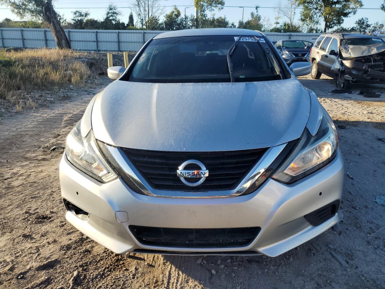 2017 Nissan Altima VIN 1N4AL3AP3HC155764 Copart auction photo, side / front end damage thumbnail 5