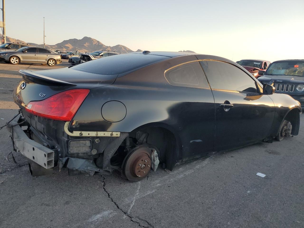 2013 Infiniti G VIN JN1CV6EK6DM900513 Copart auction photo, vandalism / stripped damage thumbnail 3