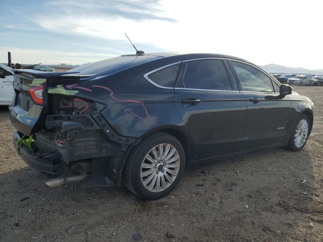 2015 Ford Fusion VIN 3FA6P0LU5FR266861 Copart auction photo, rear end damage thumbnail 3