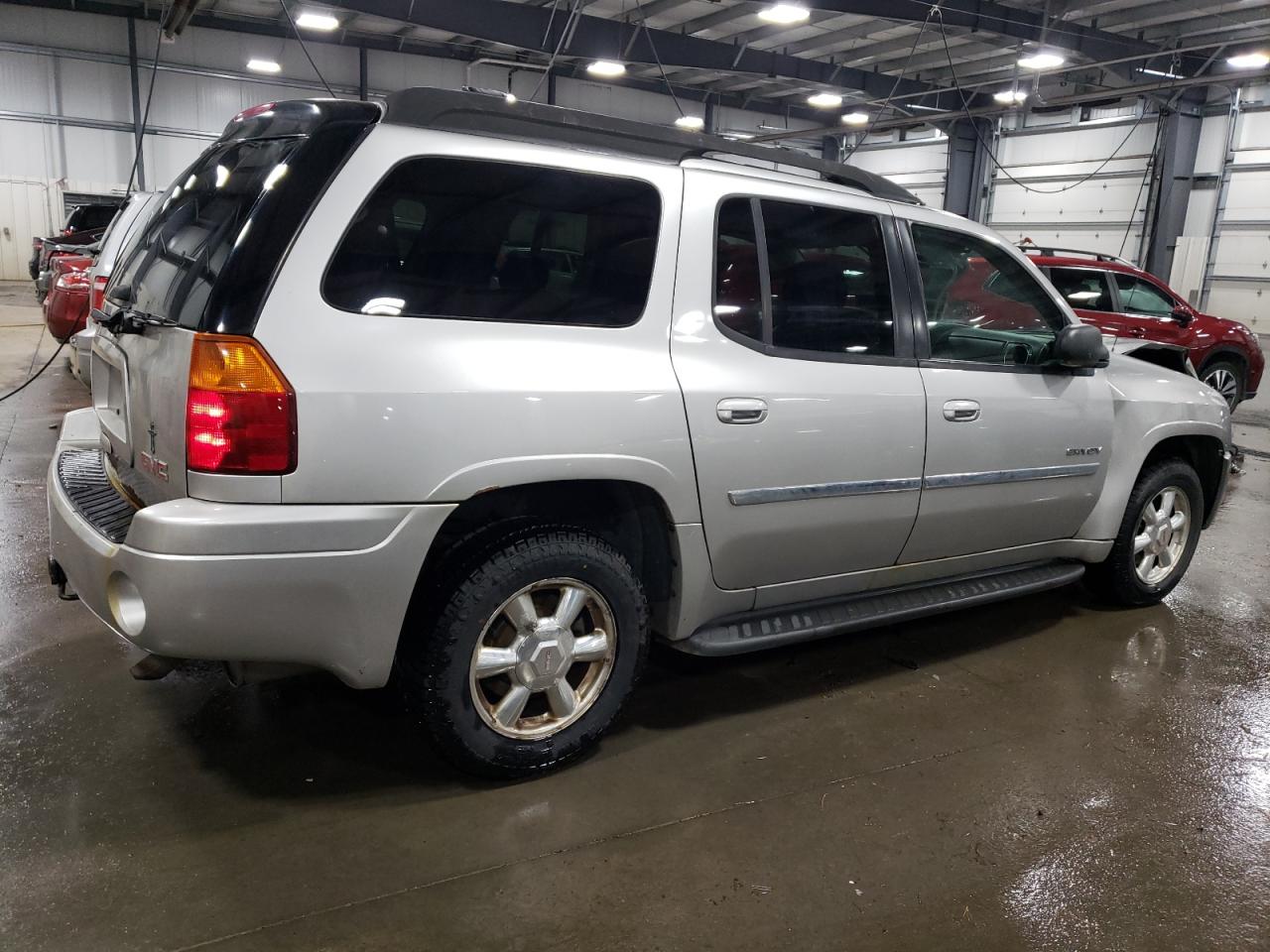 2006 GMC Envoy VIN 1GKET16S666133772 Copart auction photo, front end damage thumbnail 3