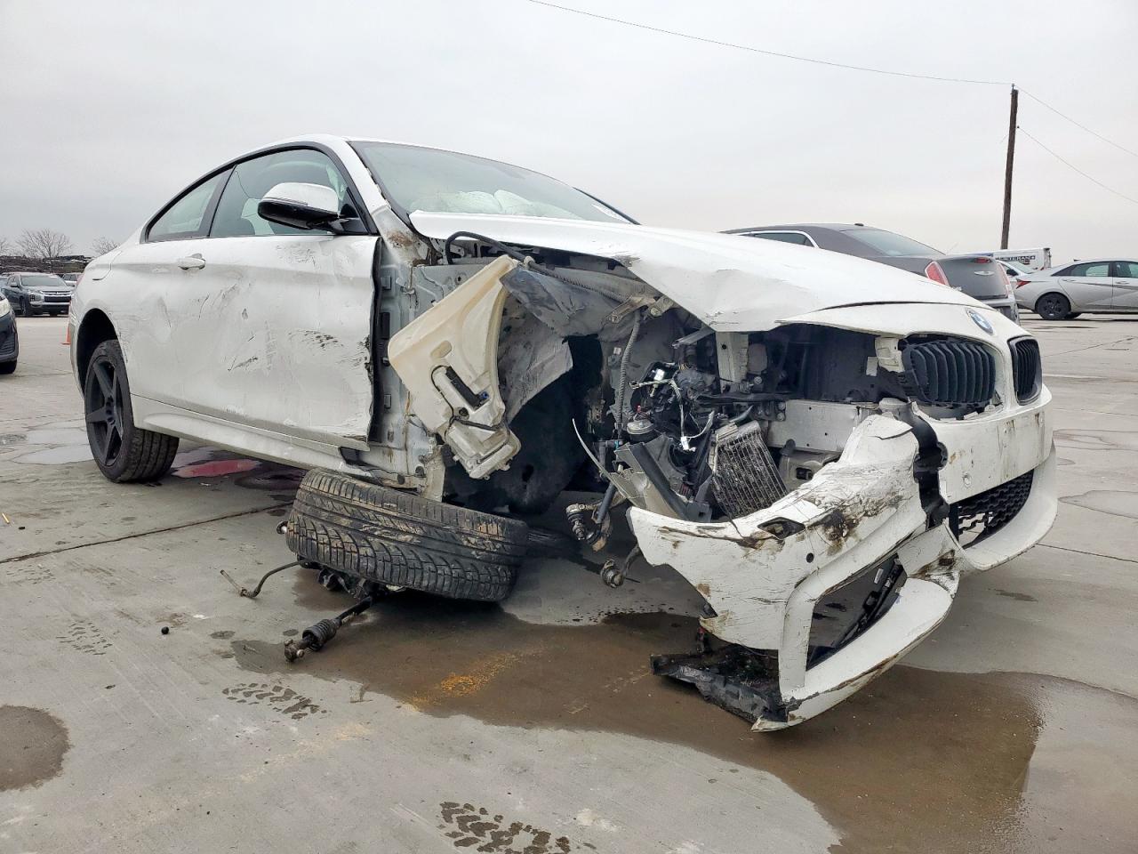 2015 BMW 4er VIN WBA3R5C56FK371424 Copart auction photo, front end / side damage thumbnail 4