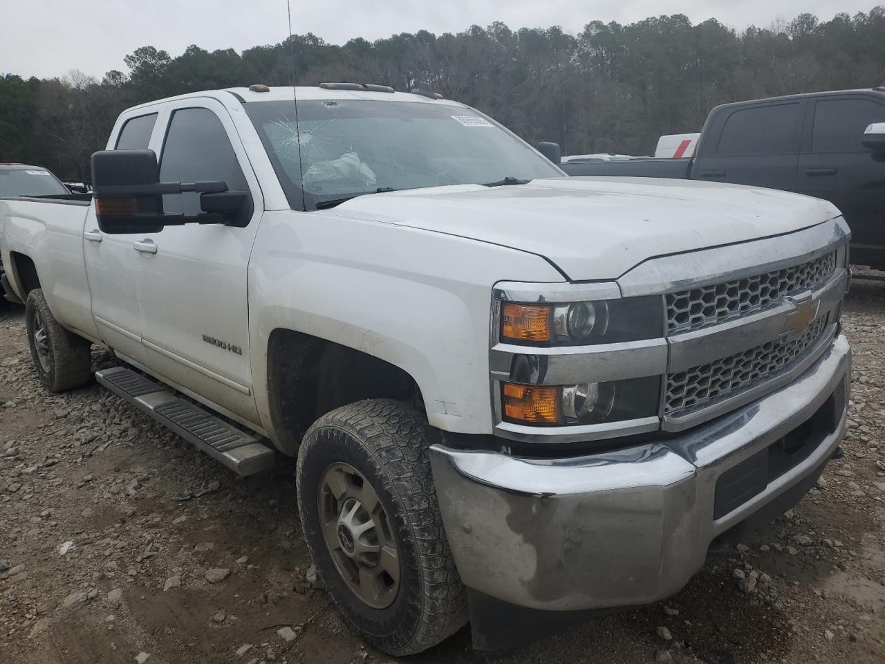 2019 Chevrolet Silverado VIN 2GC2CSEG8K1204277 Copart auction photo, front end / side damage thumbnail 4