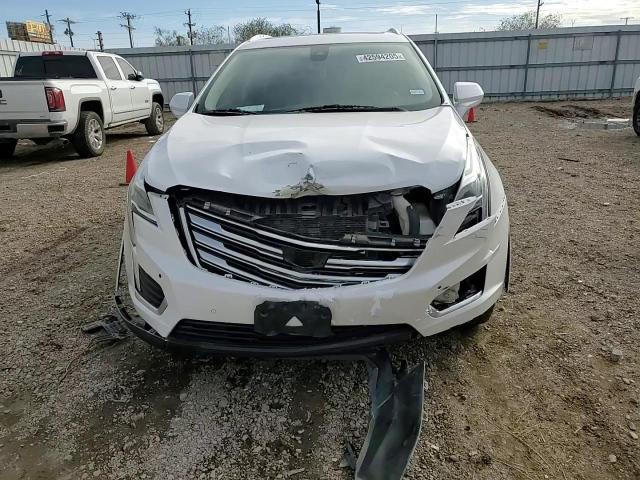 2017 Cadillac XT5 VIN 1GYKNCRS1HZ108662 Copart auction photo, front end / minor dent/scratches damage thumbnail 12