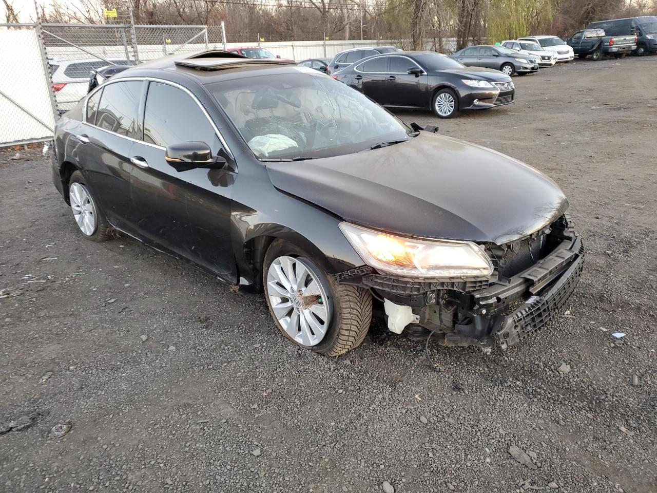 2013 Honda Accord VIN 1HGCR3F95DA029439 Copart auction photo, rollover damage thumbnail 4