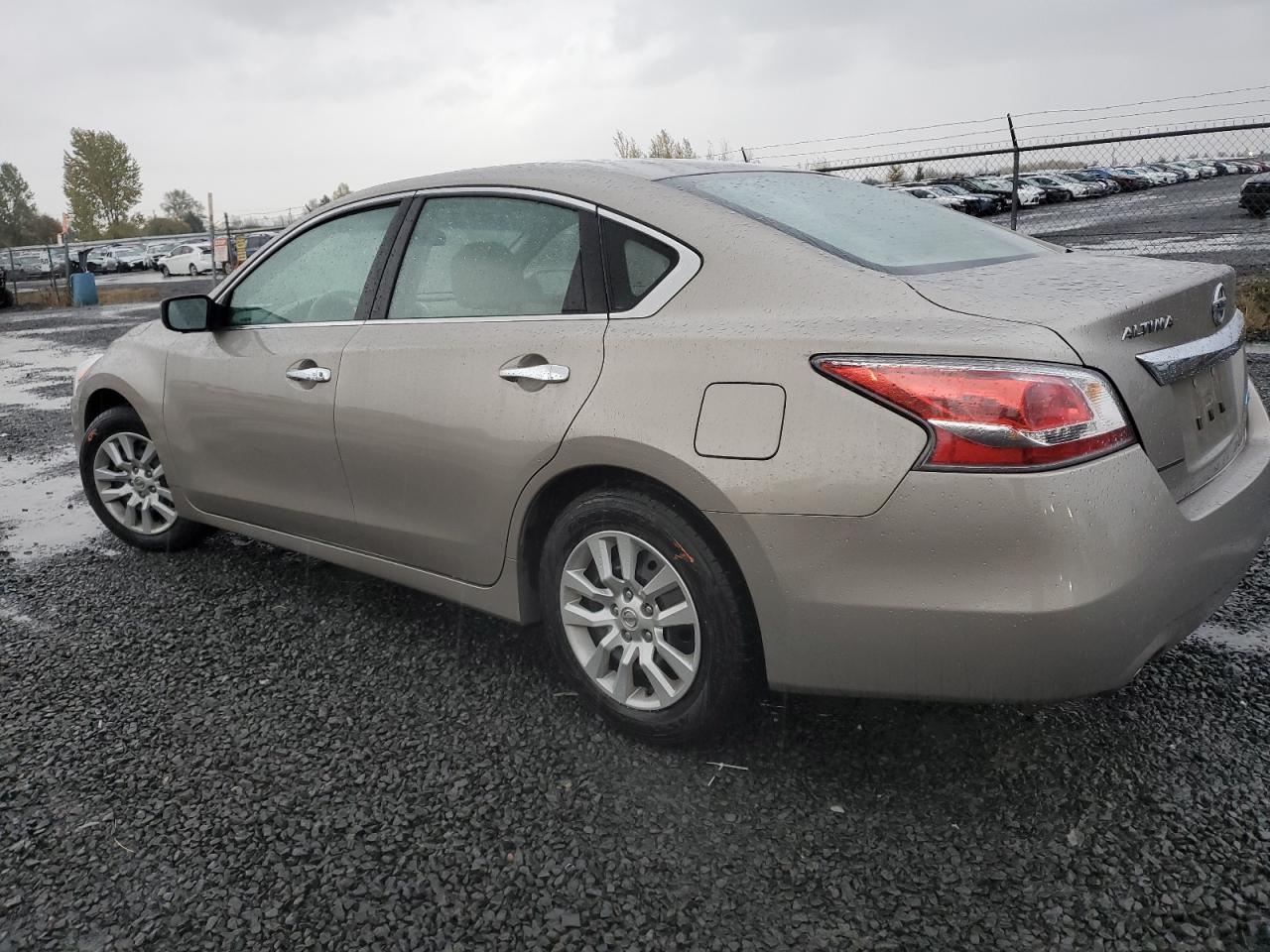 2014 Nissan Altima VIN 1N4AL3AP0EN342895 Copart auction photo, rear end / undercarriage damage thumbnail 2