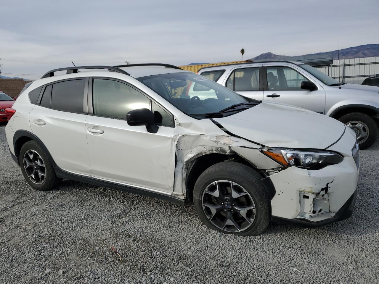 2019 Subaru XV VIN JF2GTABC3KH361635 Copart auction photo, front end / side damage thumbnail 4