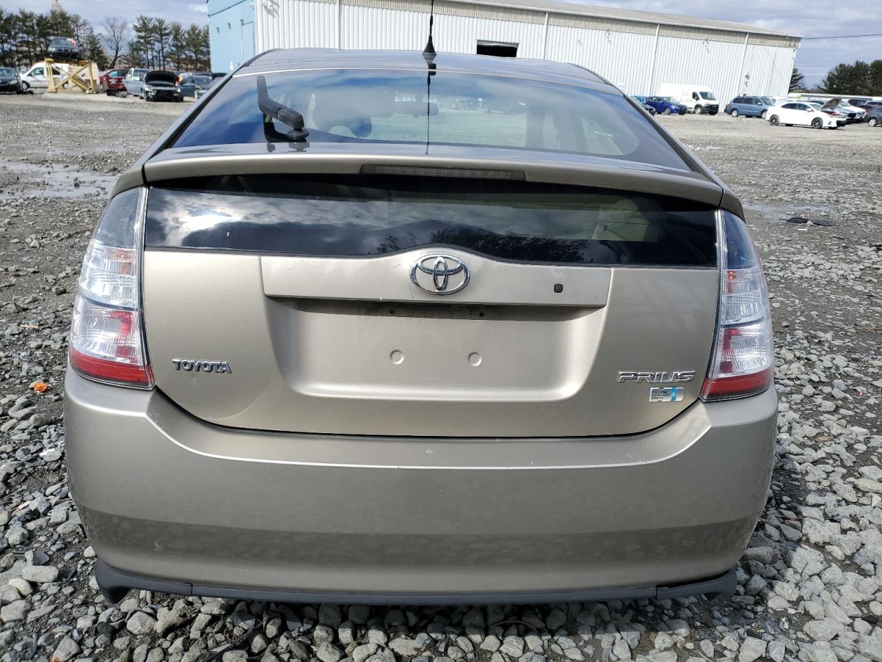 2004 Toyota Prius VIN JTDKB20U640036542 Copart auction photo, front end / side damage thumbnail 6