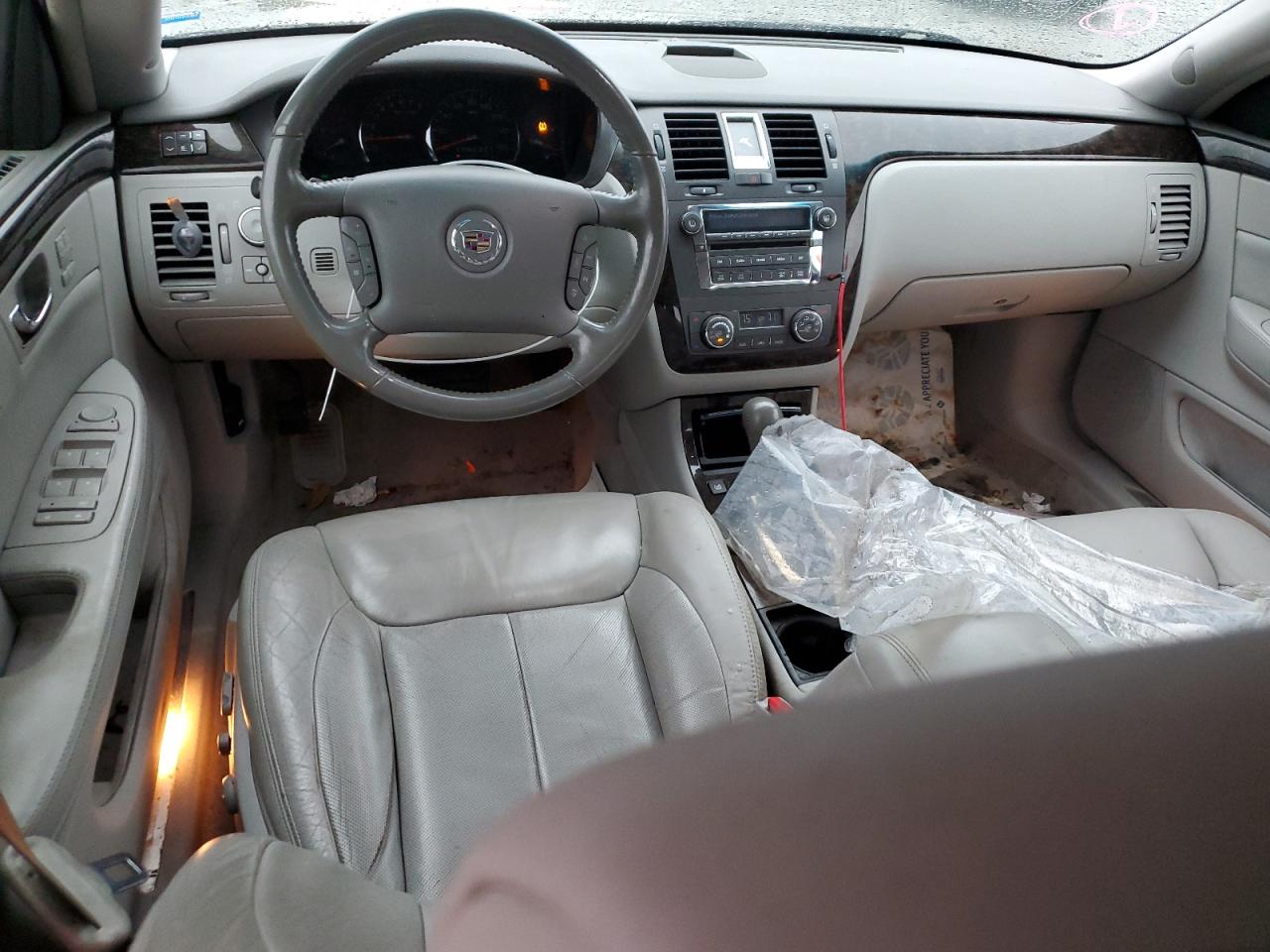 2010 Cadillac DTS VIN 1G6KD5EY6AU105423 Copart auction photo, rear end damage thumbnail 8