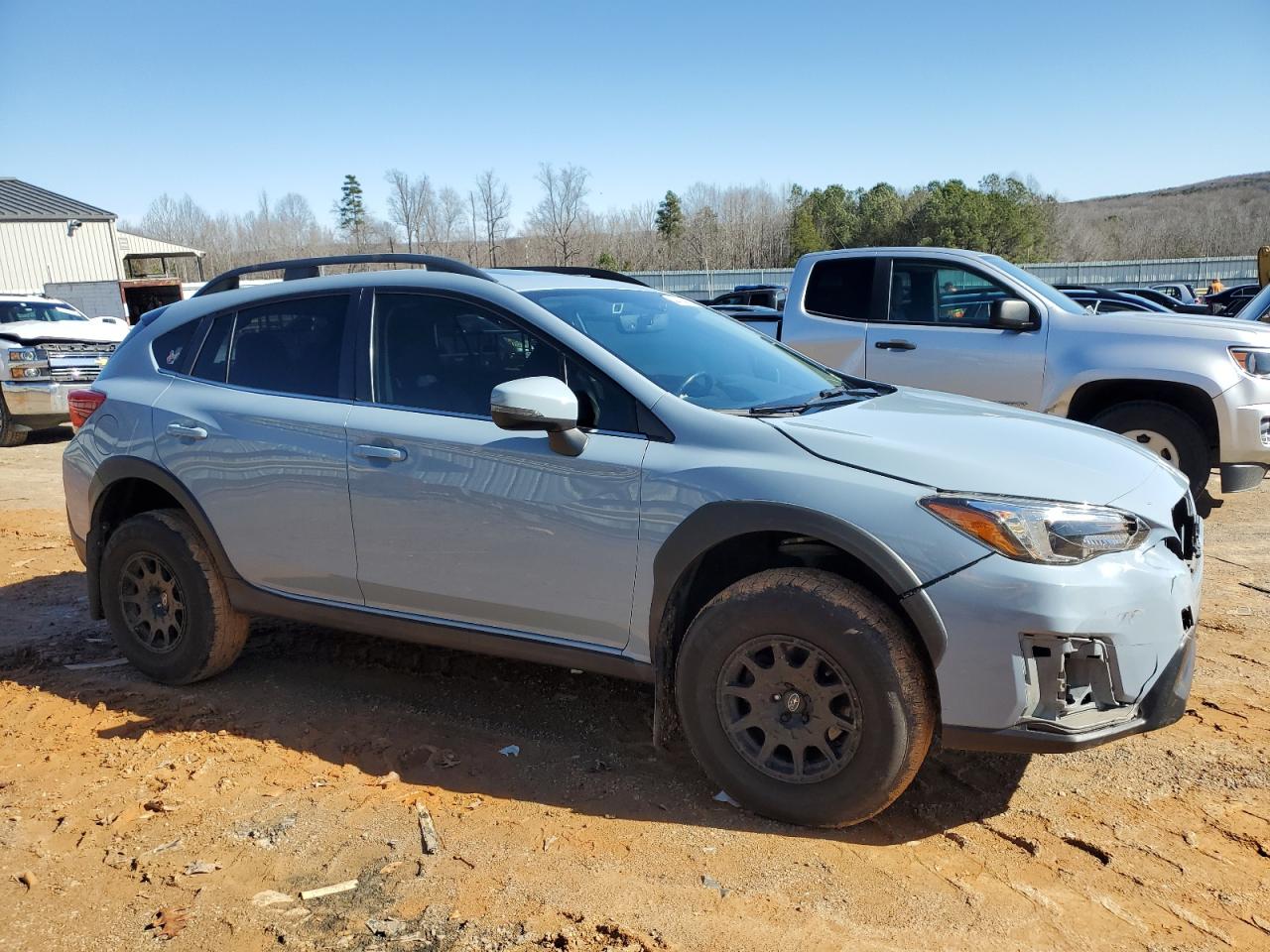 2018 Subaru XV VIN JF2GTAMC3JH220219 Copart auction photo, front end damage thumbnail 4