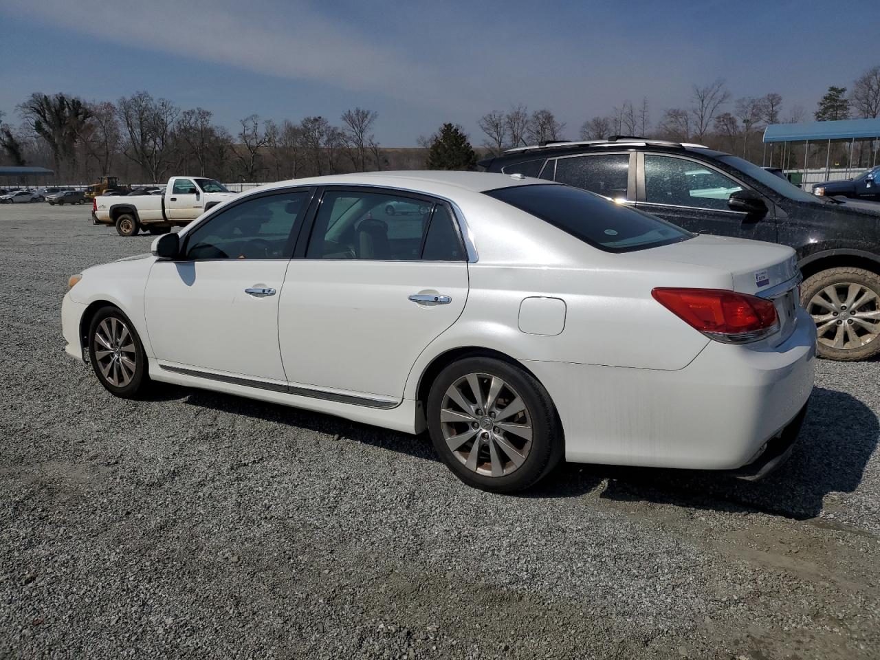 2012 Toyota Avalon VIN 4T1BK3DB4CU458553 Copart auction photo, minor dent/scratches damage thumbnail 2